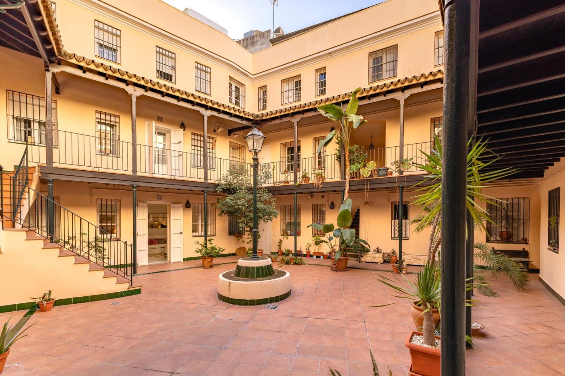 Tranquilo Apartamento En Zona Monumental Lejlighed Sevilla Eksteriør billede